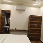 The Carnation Hotel & Resort