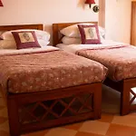 Om Niwas Suite Hotel