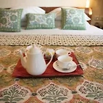 Om Niwas Suite Hotel