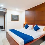 Hotel Astravista Suites