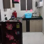 Luxury Stay Near Airport