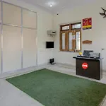 Hotel O Karni Palace