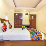 Fabhotel Tipsyy Inn Suites