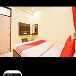 Hotel Govindam Palaza