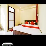 Hotel Govindam Palaza