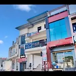 Hotel Rawat Palace