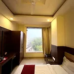 Hotel Good Times