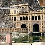 Hotel O Raj Niwas Inn