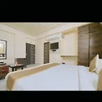 Hotel Sky Heights
