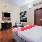 Townhouse Oak Krishna Nagar Formerly Hotel Aqua