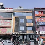 Townhouse Oak Krishna Nagar Formerly Hotel Aqua