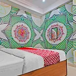 Hotel O Rawat Palace
