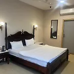 Villa Sakura & Resort