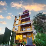 Hotel The Hidden Door-Near Jaipur Airport