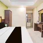 Super Townhouse Sikar Road Jaipur Formerly Hotel Aroma Inn