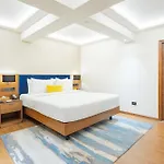 Golden Tulip Jaipur