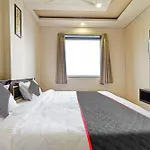 Collection O Hotel Guru Kripa