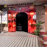 Hotel O Mumal Paradise