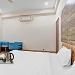 Hotel O Amrapali Inn