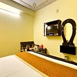 Zo Rooms Sc Road Sindhi Camp