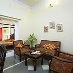 Chirmi Palace Hotel