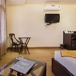 Oyo Premium Bani Park