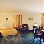 Hotel Gold Palace & Resort
