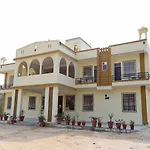 Oyo 9973 Hotel Green Valley