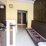 Hotel Ishwar Palace