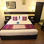 Oyo 1746 Hotel Rnb Select