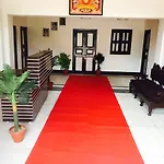 Hotel Dharohar Palace