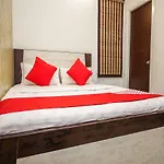 Oyo 14891 Madhav Villa