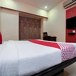 Panchsheel, The Hotel