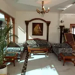 Adb Rooms Hotel Diana Palace
