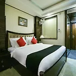 Hotel Polo Inn And Suites