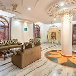 Hotel Madhav Palace