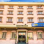 Fabhotel Dior Pink City