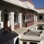 Nana Ki Haveli Hotel
