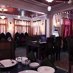 Oyo 1656 Hotel Mandela House