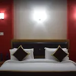 Dezire Hotel