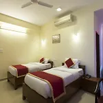 Oyo 831 Hotel Landmark