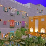 Hotel Dev Villas