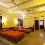 Hotel Mayaa Mansion