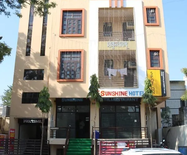 Sunshine Hotel