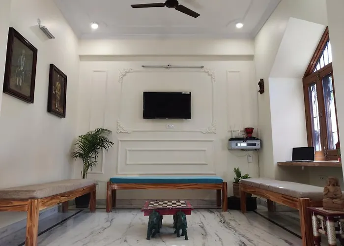 The Karauli Villa By Le Pension Stays