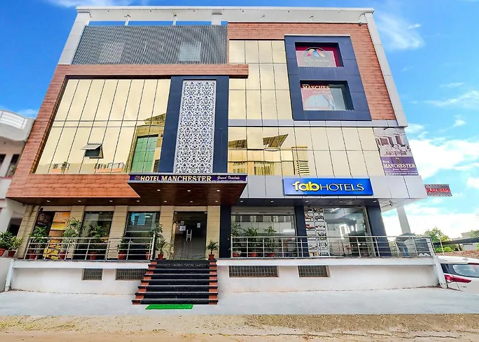 Fabhotel Prime Signature