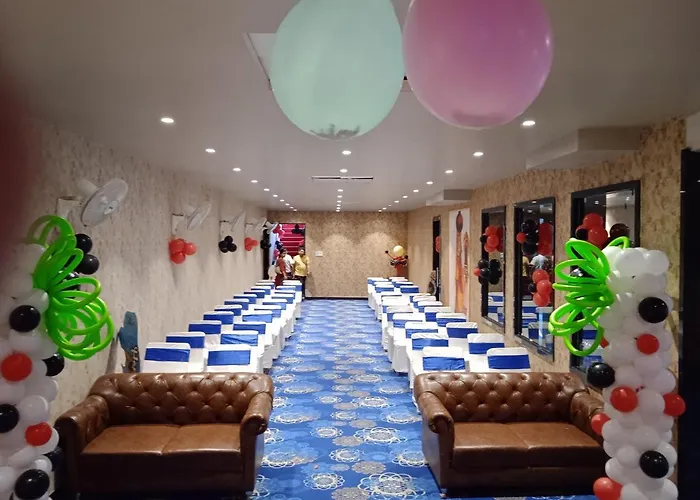 Rajlaxmi Hotel