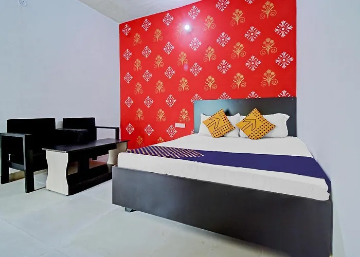 Oyo Flagship 81000 Hotel Shanti Palace