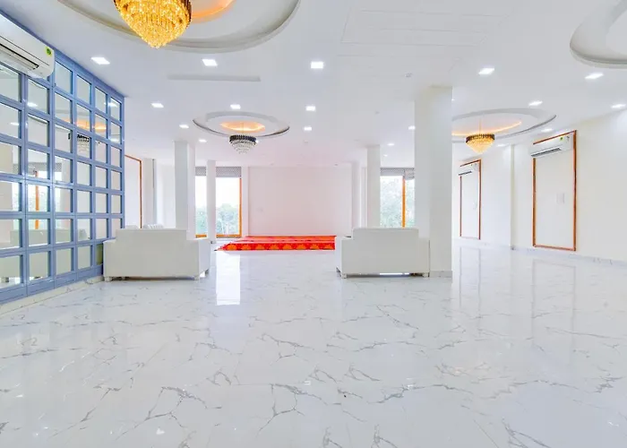 Hotel Vibha Palace