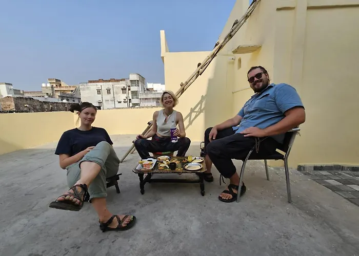 Pink City Backpackers